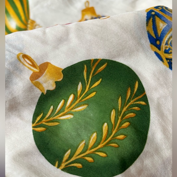 Echo New York Vintage Authentic 100% Silk Holiday Ornament Rectangular Scarf